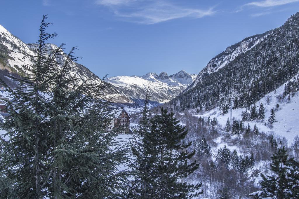 Acogedor Apartamento Baqueira 1500 巴奎伊拉-贝莱特 外观 照片