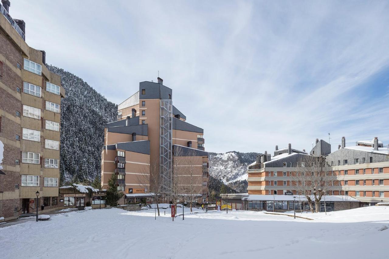 Acogedor Apartamento Baqueira 1500 巴奎伊拉-贝莱特 外观 照片